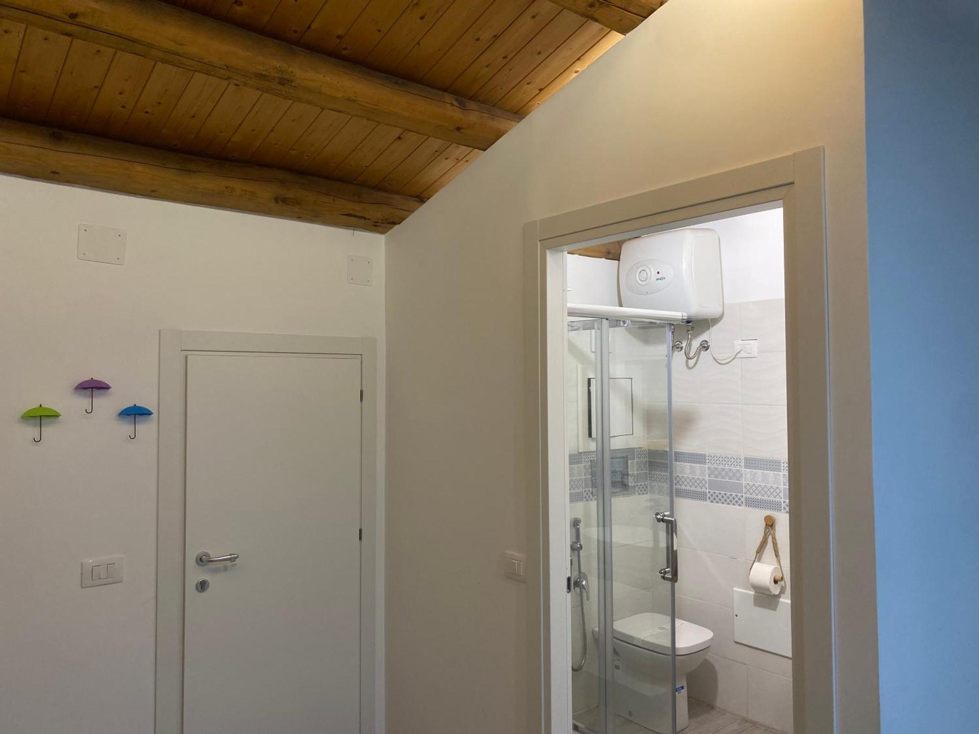 Appartamento Casa vacanza nicole Wi-Fi gratuito Via monte Carmelo , civico 14 Caltagirone Esterno foto