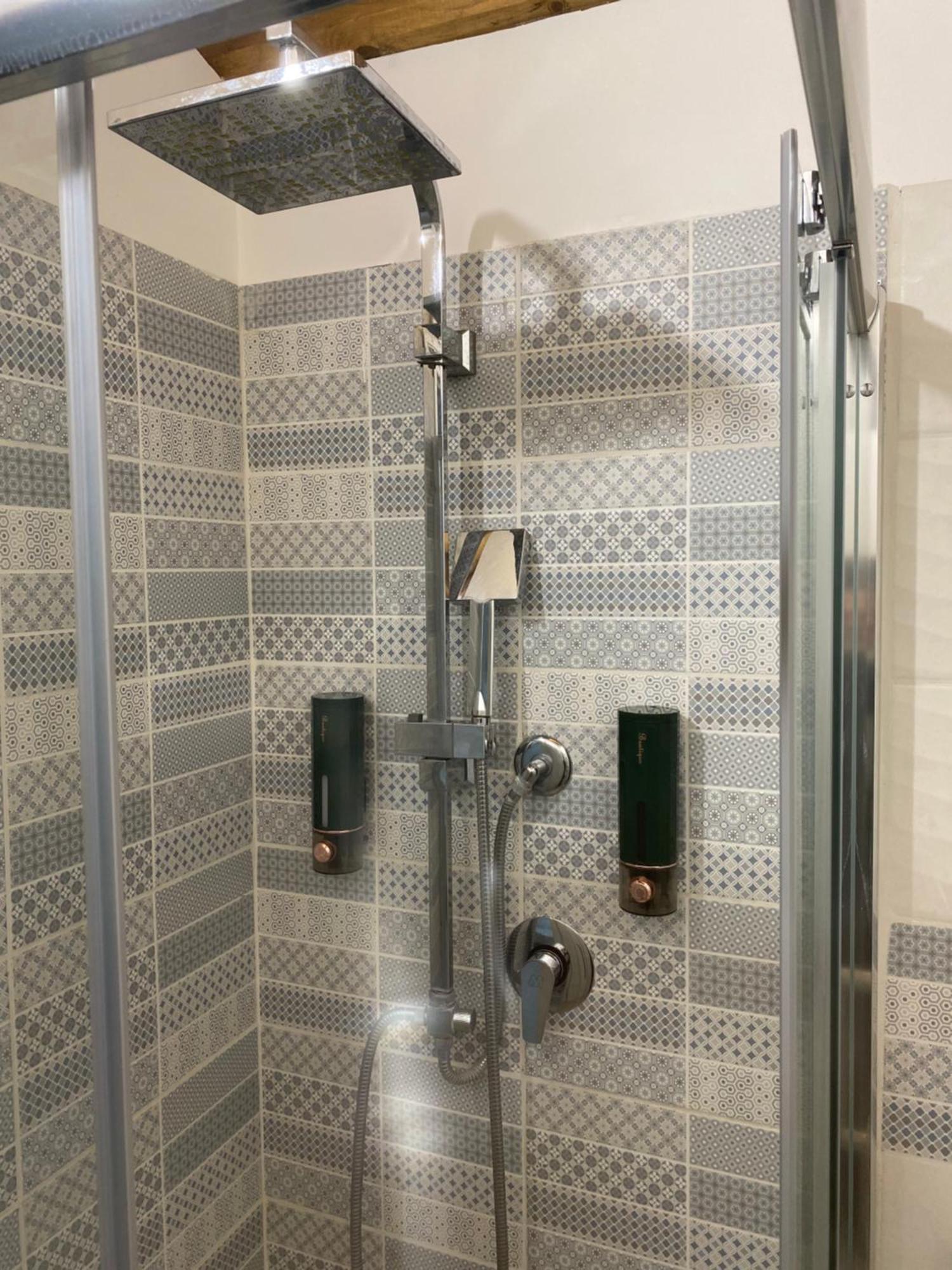 Appartamento Casa vacanza nicole Wi-Fi gratuito Via monte Carmelo , civico 14 Caltagirone Esterno foto